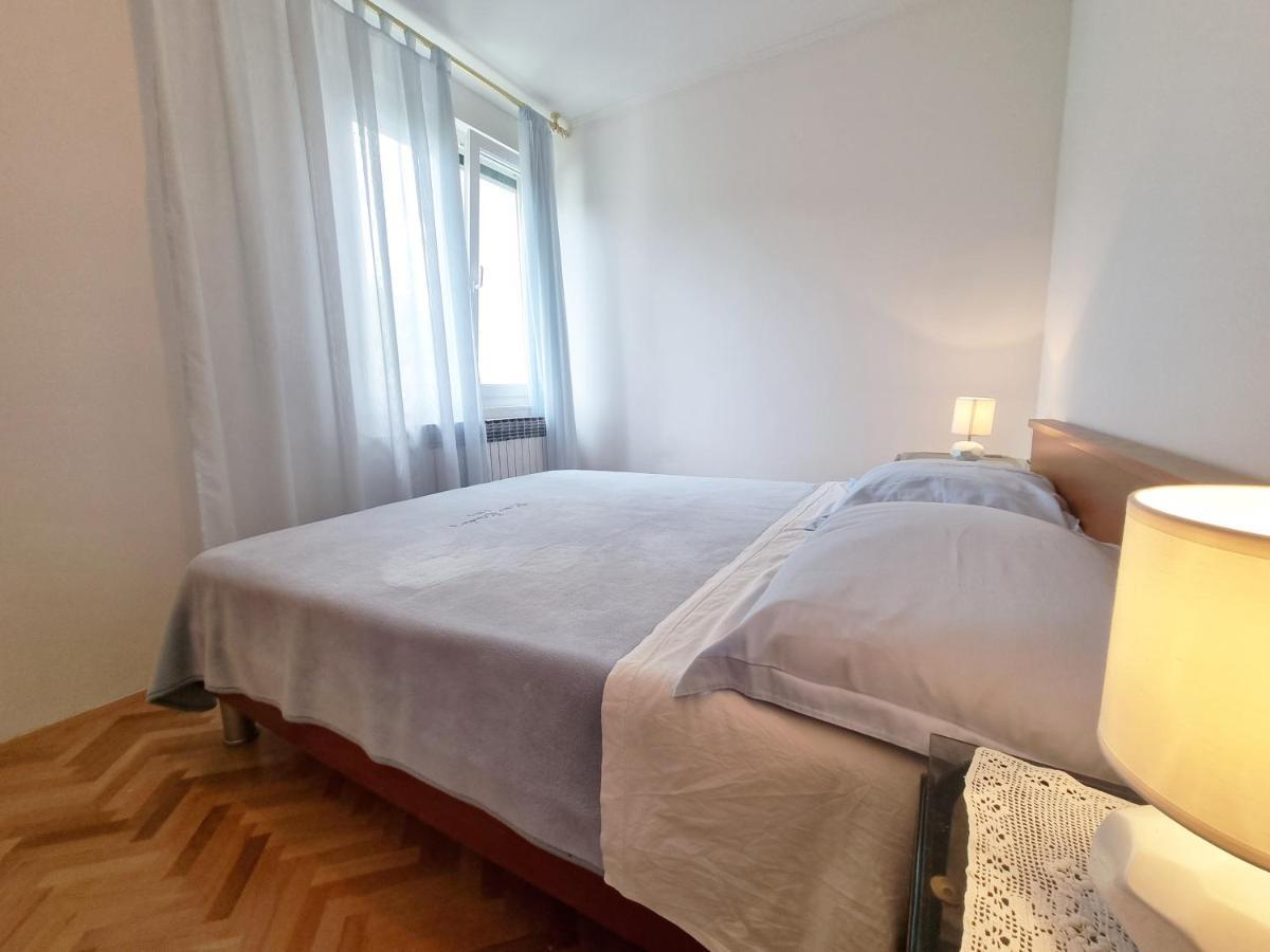Apartment Rijeka With Sea View Exterior photo